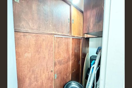 Apartamento à venda com 96m², 3 quartos e 1 vaga Apartamento à venda com 96m², 3 quartos e 1 vagaDespensa