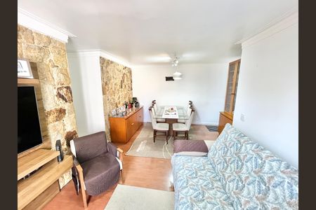 Apartamento à venda com 96m², 3 quartos e 1 vaga Apartamento à venda com 96m², 3 quartos e 1 vagaSala