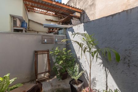 Quintal de casa à venda com 2 quartos, 57m² em Jardim Dulce (nova Veneza), Sumaré