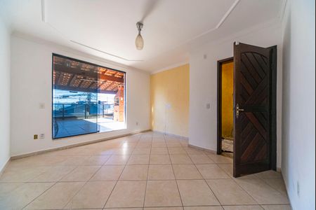 Sala de casa à venda com 2 quartos, 125m² em Vila Linda, Santo André