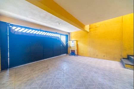 Garagem de casa à venda com 2 quartos, 125m² em Vila Linda, Santo André