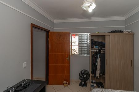 Casa para alugar com 264m², 4 quartos e 4 vagas Casa para alugar com 264m², 4 quartos e 4 vagasQuarto 1