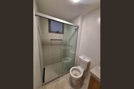 Apartamento para alugar com 80m², 2 quartos e 1 vaga Apartamento para alugar com 80m², 2 quartos e 1 vagaBanheiro da Suíte