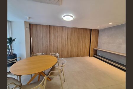 Apartamento para alugar com 80m², 2 quartos e 1 vaga Apartamento para alugar com 80m², 2 quartos e 1 vagaÁrea comum