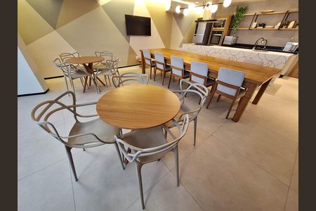 Apartamento para alugar com 80m², 2 quartos e 1 vaga Apartamento para alugar com 80m², 2 quartos e 1 vagaÁrea comum