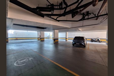 Apartamento para alugar com 80m², 2 quartos e 1 vaga Apartamento para alugar com 80m², 2 quartos e 1 vagaGaragem