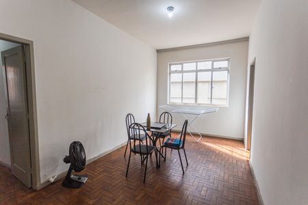 Apartamento à venda com 3 quartos, 119m² em Santa Efigênia, Belo Horizonte