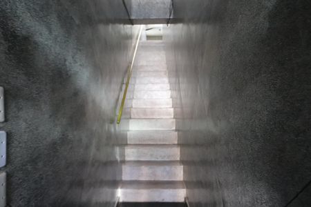 Escada de apartamento para alugar com 2 quartos, 50m² em Jardim Marília, São Paulo