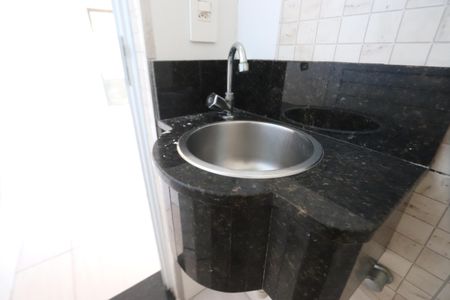 Apartamento para alugar com 50m², 2 quartos e sem vagaBanheiro
