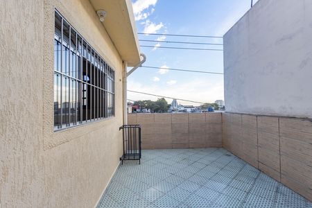 Quintal  de casa para alugar com 2 quartos, 80m² em Conceição, Diadema