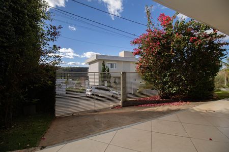 Casa de condomínio para alugar com 485m², 4 quartos e 3 vagas Casa de condomínio para alugar com 485m², 4 quartos e 3 vagasJardim
