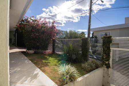 Casa de condomínio para alugar com 485m², 4 quartos e 3 vagas Casa de condomínio para alugar com 485m², 4 quartos e 3 vagasJardim