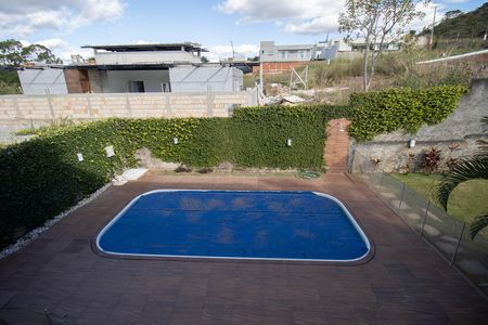 Vista de casa de condomínio à venda com 4 quartos, 485m² em Condomínio Quintas do Sol, Brasília