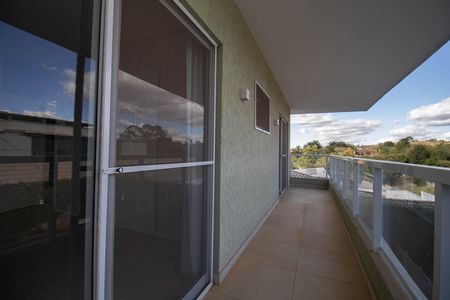 Casa de condomínio para alugar com 485m², 4 quartos e 3 vagas Casa de condomínio para alugar com 485m², 4 quartos e 3 vagasSacada da Suíte 2 e 3