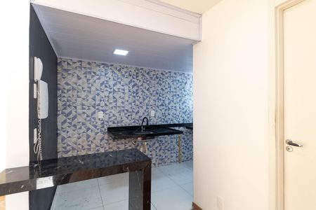 Apartamento para alugar com 44m², 2 quartos e 1 vaga Apartamento para alugar com 44m², 2 quartos e 1 vagaCozinha e Área de Serviço