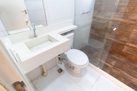 Apartamento para alugar com 44m², 2 quartos e 1 vaga Apartamento para alugar com 44m², 2 quartos e 1 vagaBanheiro