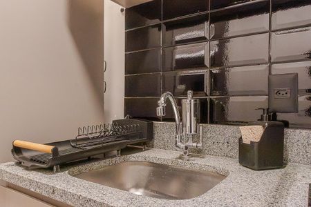 Cozinha de kitnet/studio para alugar com 1 quarto, 31m² em Pinheiros, São Paulo
