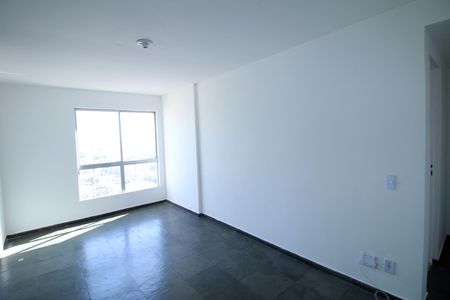 Apartamento para alugar com 55m², 2 quartos e 1 vagaSala