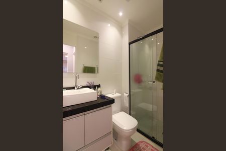 Apartamento à venda com 97m², 2 quartos e 1 vagaBanheiro Social