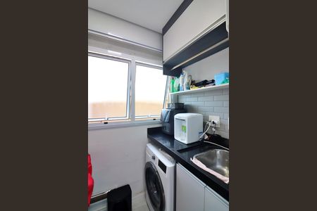 Apartamento à venda com 97m², 2 quartos e 1 vagaÁrea de Serviço