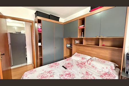 Quarto 2 de apartamento para alugar com 2 quartos, 42m² em Vila Nova Bonsucesso, Guarulhos