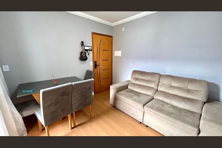 Sala de apartamento para alugar com 2 quartos, 42m² em Vila Nova Bonsucesso, Guarulhos