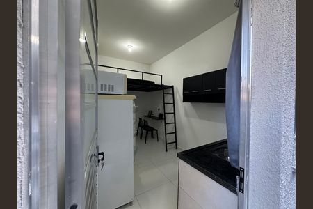 Studio para alugar com 20m², 1 quarto e 1 vaga Studio para alugar com 20m², 1 quarto e 1 vagaKitnet