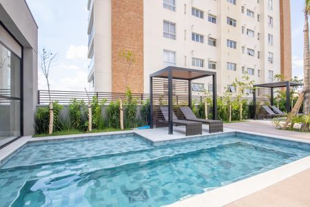 Casa de condomínio à venda com 93m², 2 quartos e 2 vagas Casa de condomínio à venda com 93m², 2 quartos e 2 vagasÁrea comum - Piscina