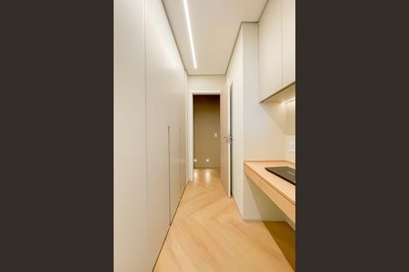 Casa de condomínio à venda com 93m², 2 quartos e 2 vagas Casa de condomínio à venda com 93m², 2 quartos e 2 vagasCloset da Suíte 1