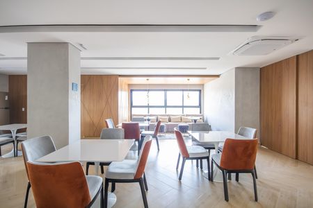 Casa de condomínio à venda com 93m², 2 quartos e 2 vagas Casa de condomínio à venda com 93m², 2 quartos e 2 vagasÁrea comum - Salão de festas