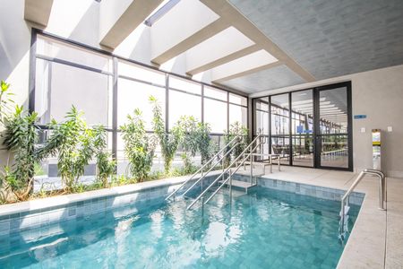 Casa de condomínio à venda com 93m², 2 quartos e 2 vagas Casa de condomínio à venda com 93m², 2 quartos e 2 vagasÁrea comum - Piscina