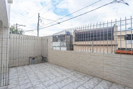 Casa à venda com 320m², 3 quartos e 4 vagasQuintal 