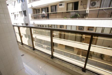 Apartamento à venda com 60m², 2 quartos e 1 vagaVaranda da Sala