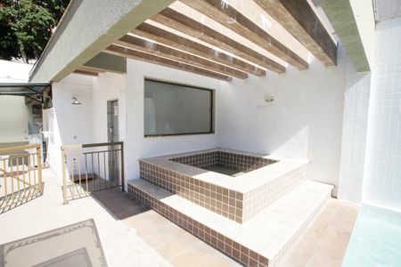 Apartamento à venda com 60m², 2 quartos e 1 vagaSauna