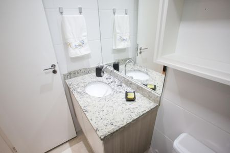 Apartamento à venda com 60m², 2 quartos e 1 vagaBanheiro Social