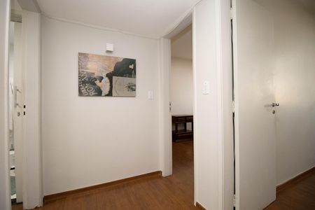 Corredor de apartamento para alugar com 3 quartos, 115m² em Sqs 302, Brasília