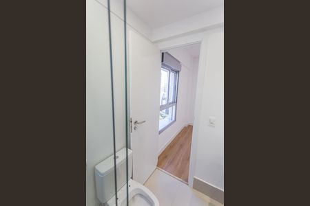 Apartamento para alugar com 77m², 2 quartos e 2 vagas Apartamento para alugar com 77m², 2 quartos e 2 vagasBanheiro da Suíte 1