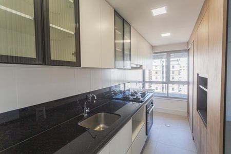 Apartamento para alugar com 77m², 2 quartos e 2 vagas Apartamento para alugar com 77m², 2 quartos e 2 vagasCozinha/Área de Serviço