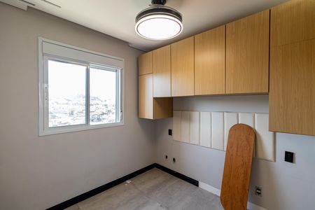 Quarto 1 de apartamento para alugar com 2 quartos, 43m² em Jardim Maringa, São Paulo