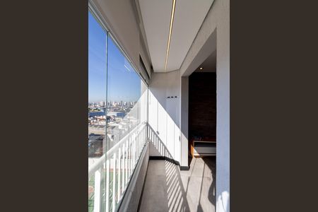 Apartamento para alugar com 43m², 2 quartos e 1 vaga Apartamento para alugar com 43m², 2 quartos e 1 vagaÁrea de Serviço e Varanda