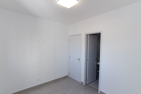 Apartamento à venda com 76m², 3 quartos e 2 vagas Apartamento à venda com 76m², 3 quartos e 2 vagasSuíte