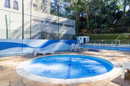 Apartamento para alugar com 58m², 2 quartos e 1 vaga Apartamento para alugar com 58m², 2 quartos e 1 vagaÁrea comum - Piscina