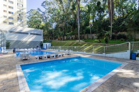 Apartamento para alugar com 58m², 2 quartos e 1 vaga Apartamento para alugar com 58m², 2 quartos e 1 vagaÁrea comum - Piscina