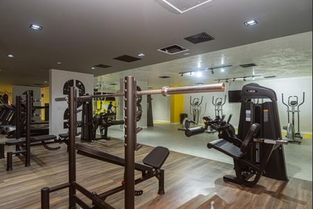 Apartamento à venda com 67m², 2 quartos e 1 vaga Apartamento à venda com 67m², 2 quartos e 1 vagaÁrea comum - Academia