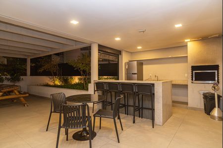 Apartamento à venda com 67m², 2 quartos e 1 vaga Apartamento à venda com 67m², 2 quartos e 1 vagaÁrea comum - Churrasqueira