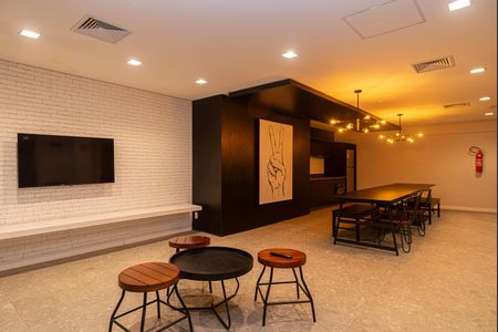 Apartamento à venda com 67m², 2 quartos e 1 vaga Apartamento à venda com 67m², 2 quartos e 1 vagaÁrea comum - Sala TV