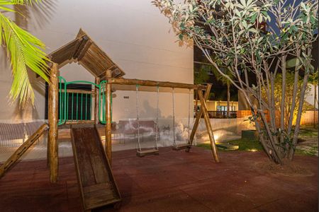 Apartamento à venda com 67m², 2 quartos e 1 vaga Apartamento à venda com 67m², 2 quartos e 1 vagaÁrea comum - Playground