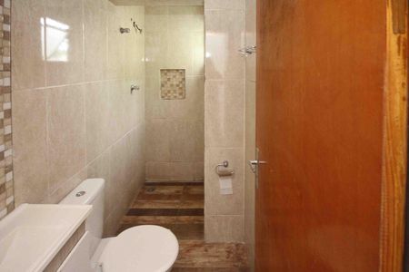 Apartamento para alugar com 47m², 2 quartos e 1 vaga Apartamento para alugar com 47m², 2 quartos e 1 vagaBanheiro