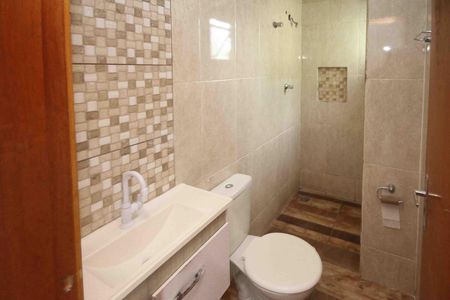 Banheiro de apartamento para alugar com 2 quartos, 47m² em Jardim Paraguacu, São Paulo