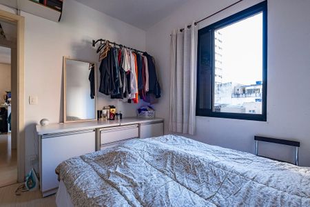 Quarto de apartamento para alugar com 2 quartos, 45m² em Pompeia, São Paulo